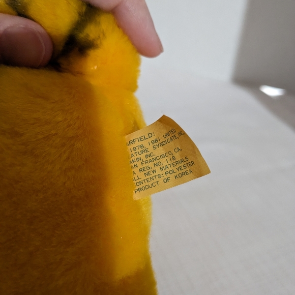 Garfield the Cat Police Officer Bobby Plush 10" Jim Davis VTG 1981 Dakin - Picture 3 of 6